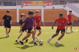 拜仁vs弗赖堡：奥利塞、比朔夫首发，基米希、伊藤洋辉替补